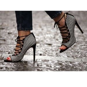 Zara Black & White Woven Houndstooth Lace Up Heels